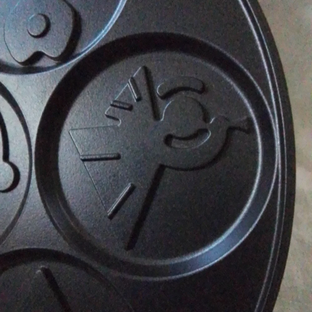 Nordic Ware seven round